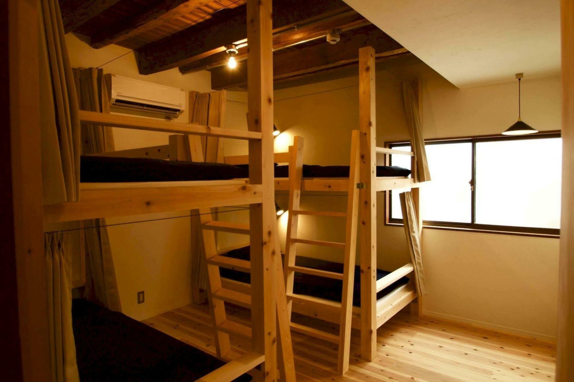 Lodging & Kin Osaka - Hostel Bagian luar foto