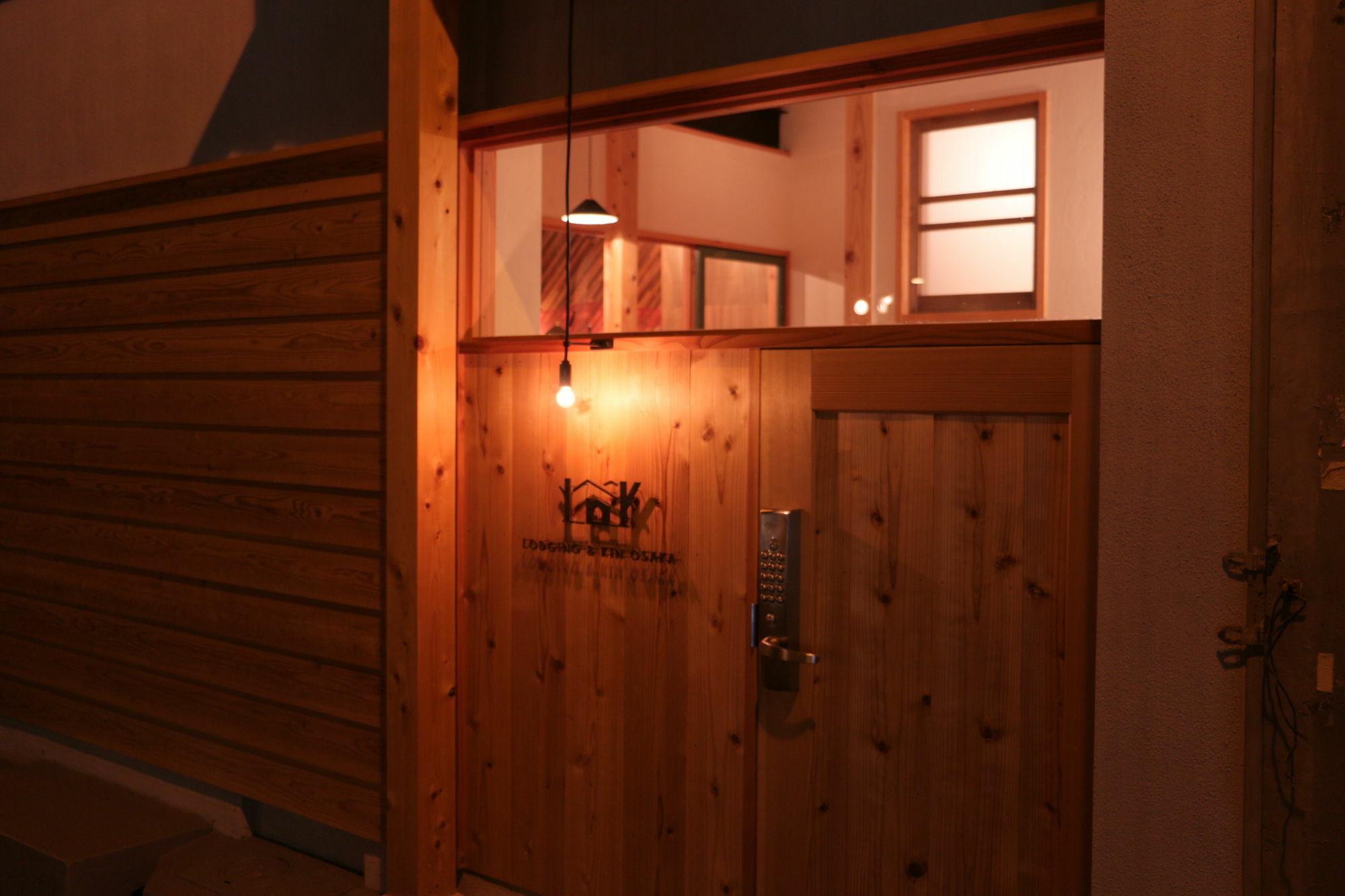 Lodging & Kin Osaka - Hostel Bagian luar foto
