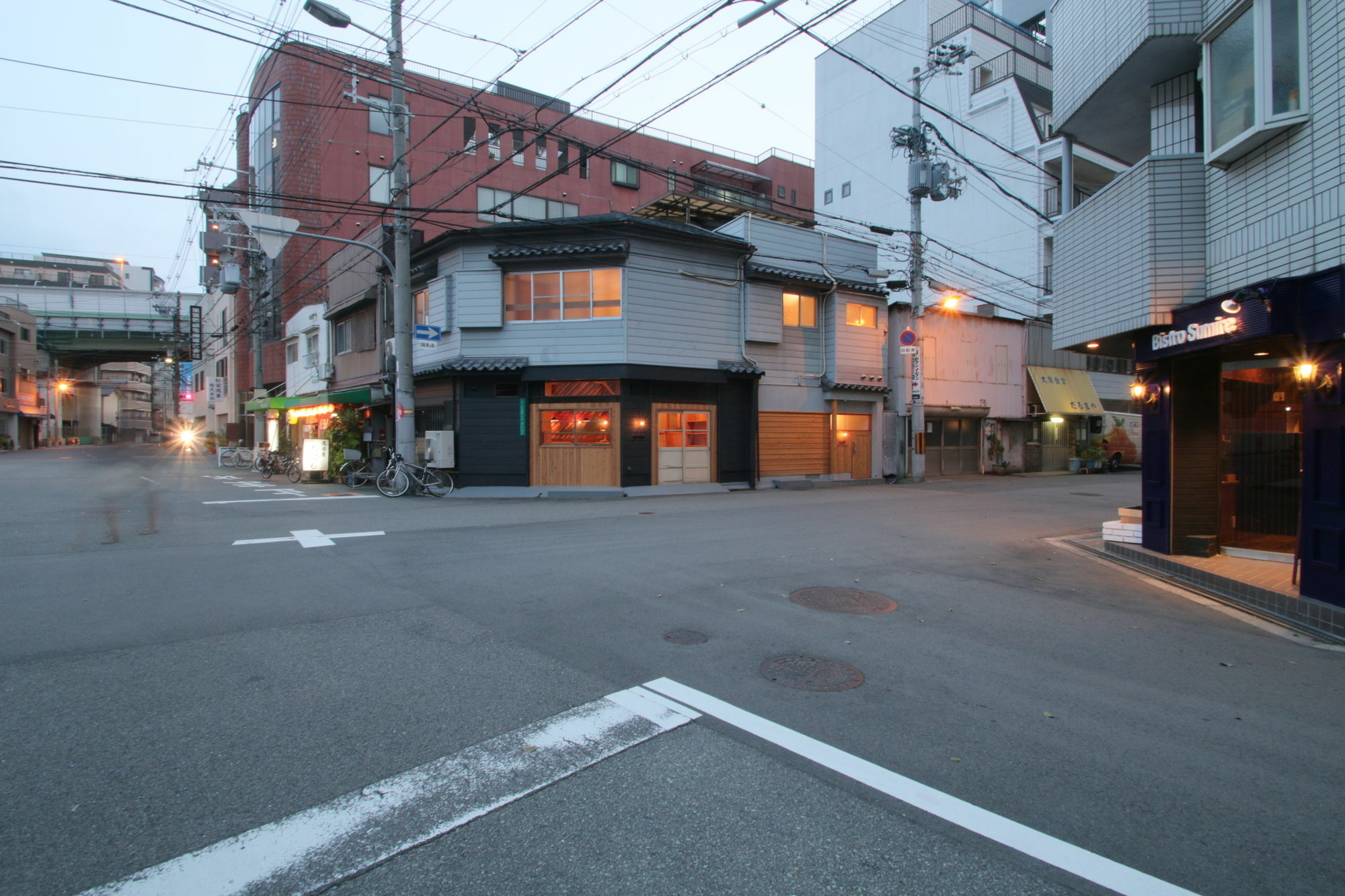 Lodging & Kin Osaka - Hostel Bagian luar foto